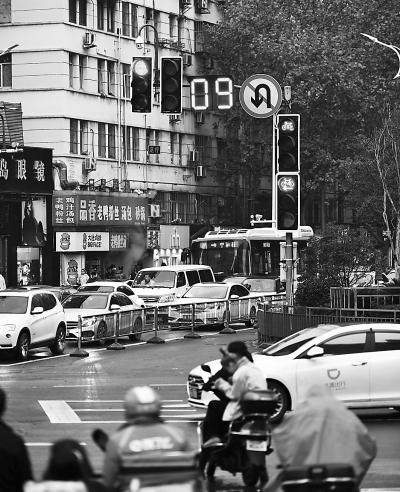 道路交通信号灯国标最新版设置红绿灯的法律依据