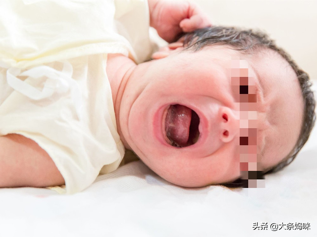 宝宝厌奶妈妈应该怎么做