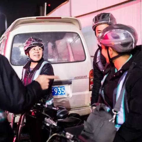 厦门市小学制服多少钱