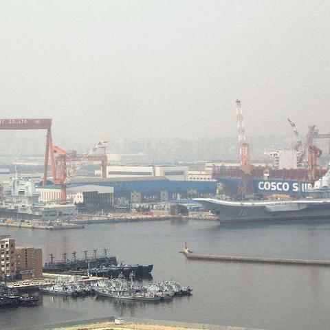 大连市潜艇学校怎么样
