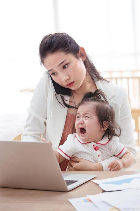 三十岁的宝妈创业的春天在哪里，她们如何重启人生？