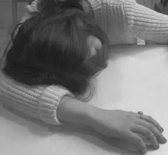 抖音让我醉的不是酒只是你的小酒窝是什么歌