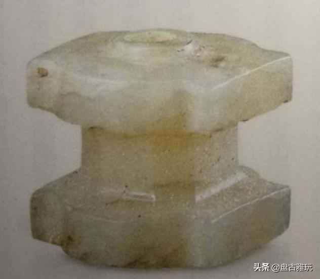 汉代玉翁仲汉代玉器人物雕刻特征