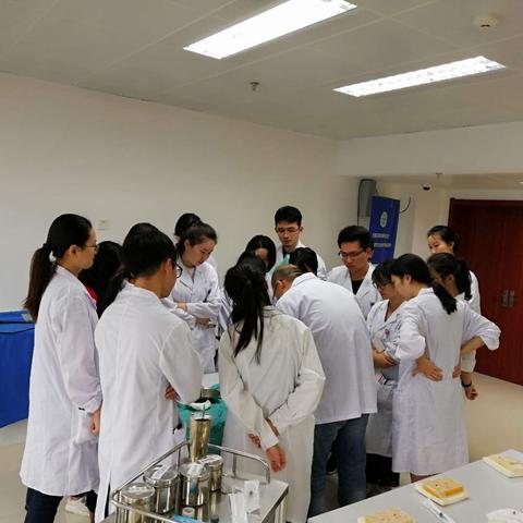 成都市内卫生学校有哪些