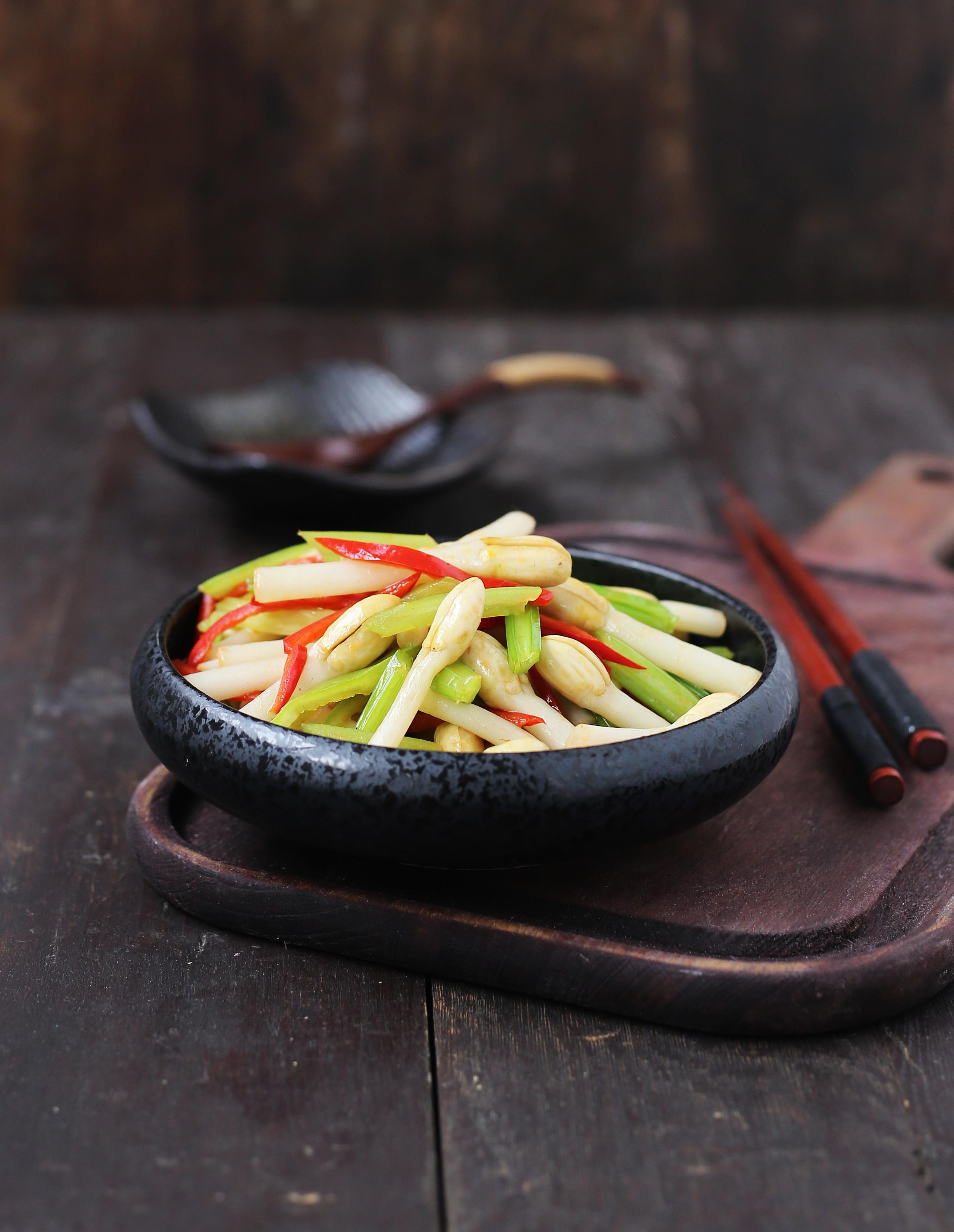 惊蛰都吃什么美食（惊蛰之食什么意思）