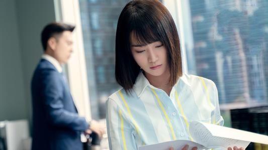 蓝盈莹新剧被女二艳压，经纪人发文言辞意味浓烈，疑似内涵朱珠