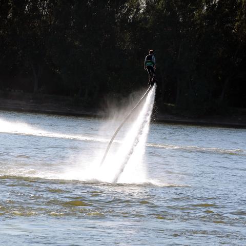 沈阳水上飞相关长尾关键词有哪些