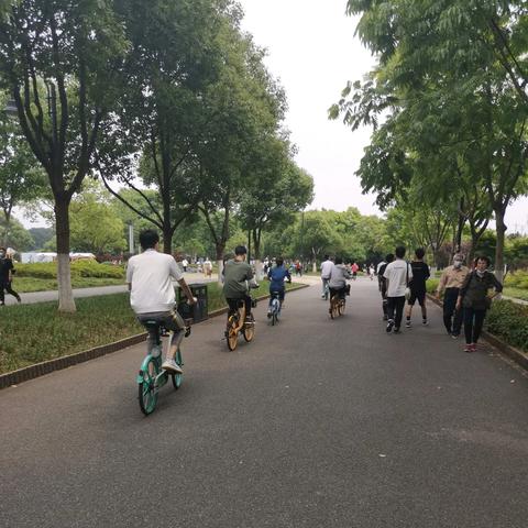 武汉东湖租车的长尾关键词有哪些