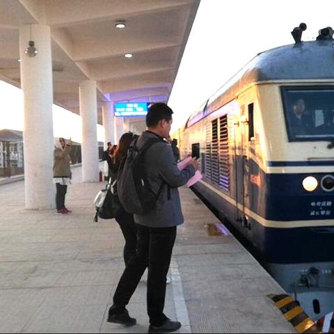 广东省佛山市烈士陵园的长尾关键词有哪些