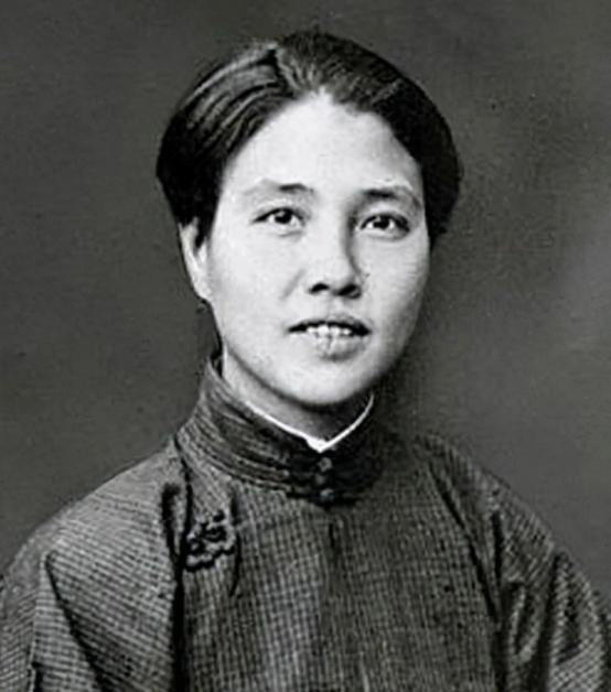 宝宝起名姓蔡,女孩念字搭配