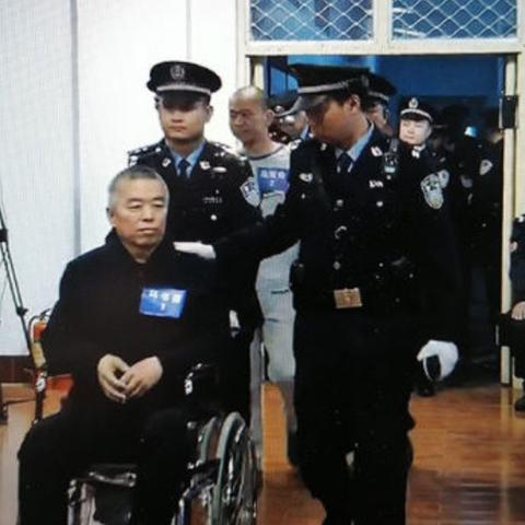 河南一保护伞的相关长尾关键词有哪些