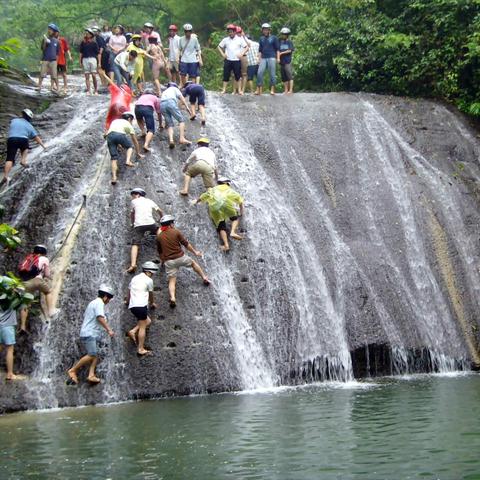 桂林古东瀑布小火车相关长尾关键词有哪些