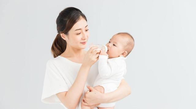 如何进行混合喂养