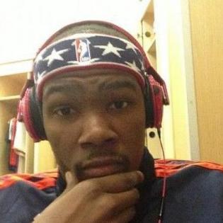 兰州大前锋的相关长尾关键词有哪些