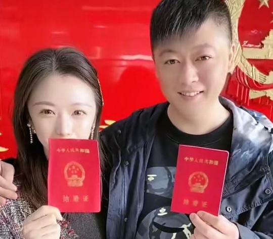 娱乐圈有渣男也有好男人！谢永强扮演者贺树峰与96年小娇妻结婚