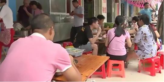 北京高薪白领返乡创业，投二百万创业亏损，靠养鹅翻身挣2000万
