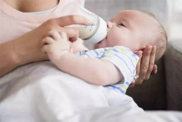 母乳喂养需要拍嗝吗