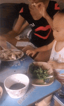 宝宝多大可以吃肉肉