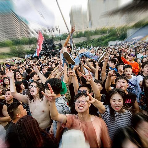 低苦艾 兰州兰州歌词的相关长尾关键词有哪些