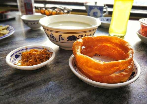 美食加什么饮料好吃（有什么好喝且口味类似可乐）