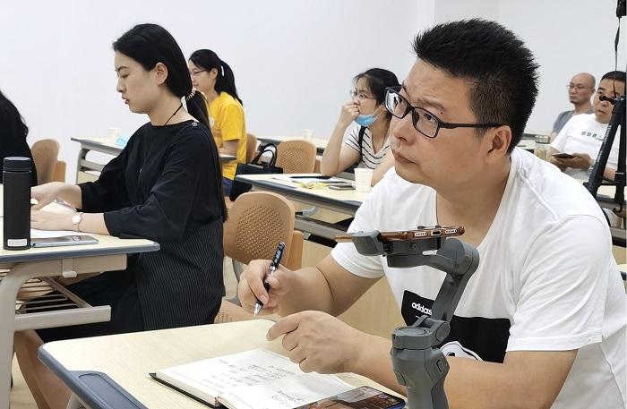 江宁疫情最新数据消息
/ 江宁疫情最新数据消息
/