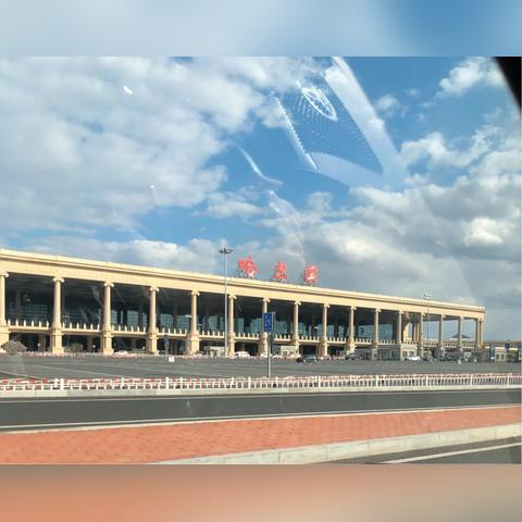 坐高铁到哈尔滨市该去哪个站下车