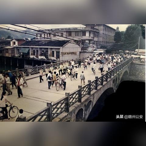 赣州市哪里有三轮小吃车