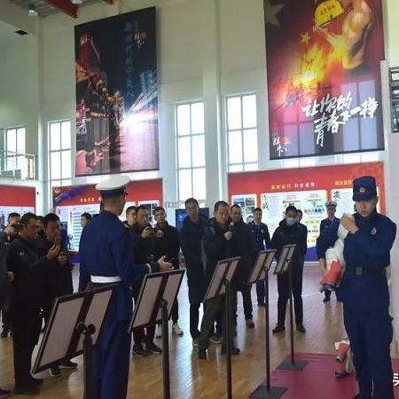 哈尔滨市去云南多少公里