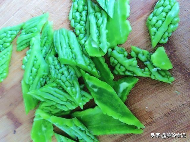 夏季孕期可以吃苦瓜吗