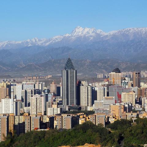 昆明到哈尔滨多少公里小时查询，昆明至哈尔滨自驾车路？