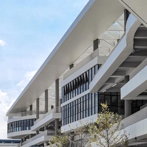 龙华区是什么时候成立的？