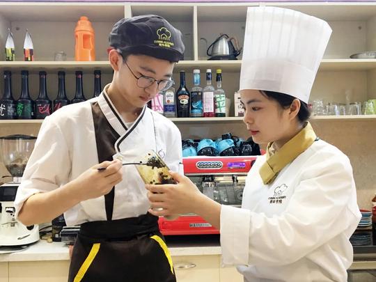 奶茶店成创业首选71%民众有开店创业打算