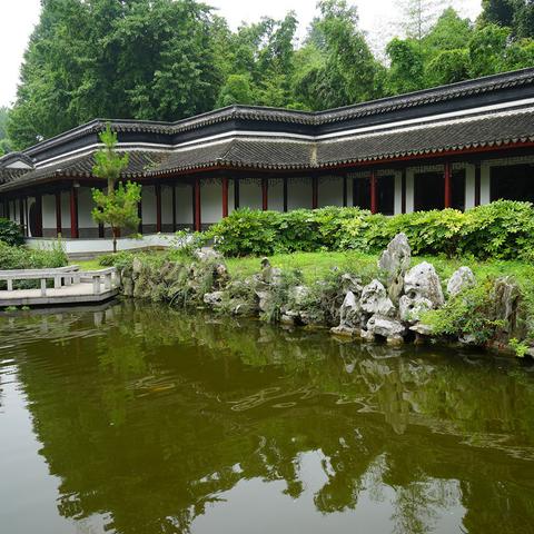保定市乾隆行宫在哪里啊