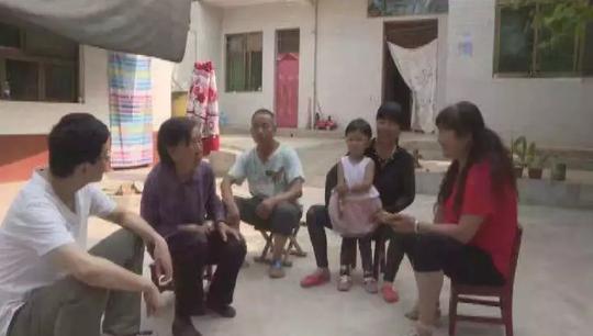 【巾帼风采】鲁锁侠引领群众致富尽显巾帼本色