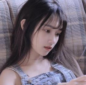 梦见自己和别的女人睡觉