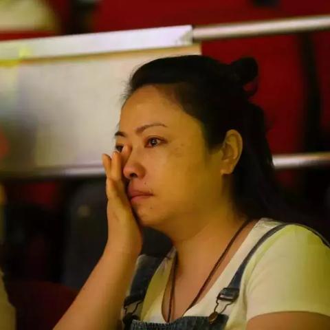 广州宝能国际体育演艺中心相关长尾关键词有哪些