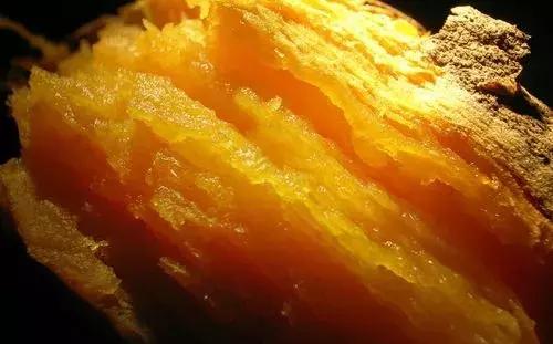 富平美味｜冬季又能品尝到烤红薯的味道