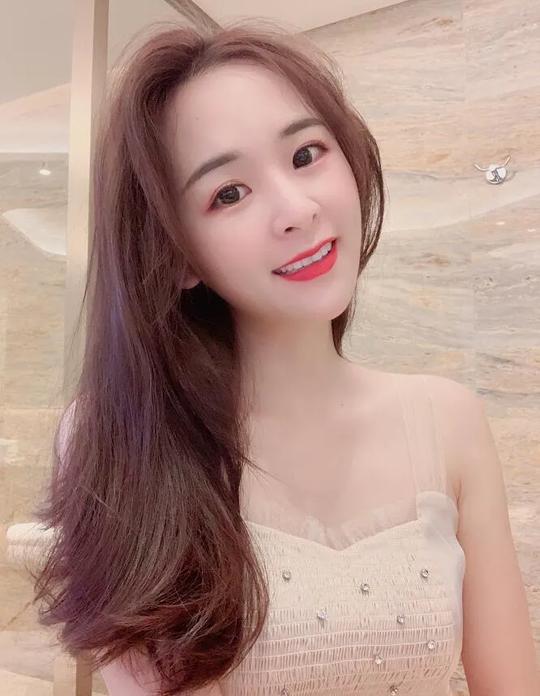 快手真真姐个人简介资料及背景散打哥老婆真真姐生活照图片