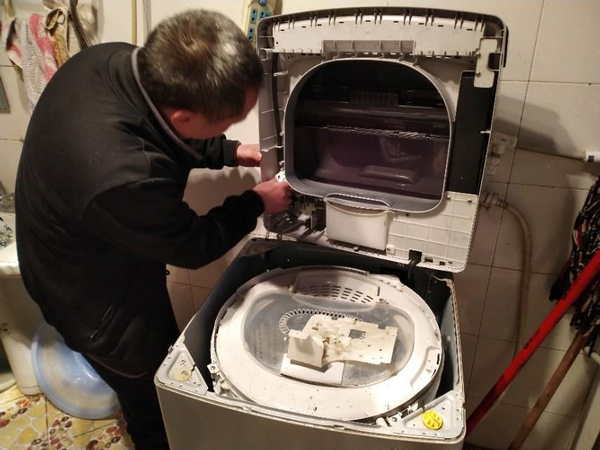 海尔滚筒洗衣机故障图标海尔洗衣机屏幕出现洗衣液标志