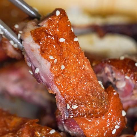 桂林旅游纪念品鸭子图片相关长尾关键词有哪些