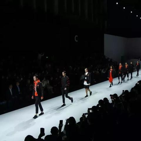 3月份武汉市穿什么衣服