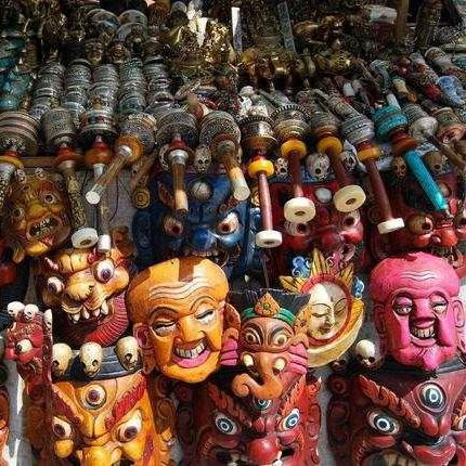 八廓街营业时间？