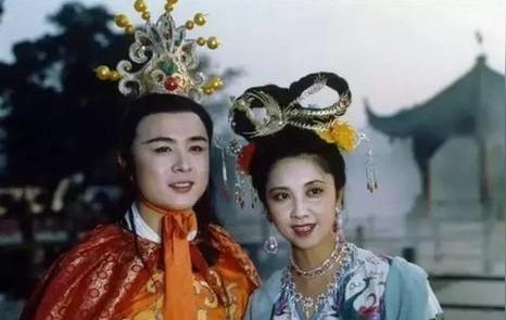 男人怀孕怀在哪里？在女儿国之前，八戒和沙僧早就怀过婴儿？