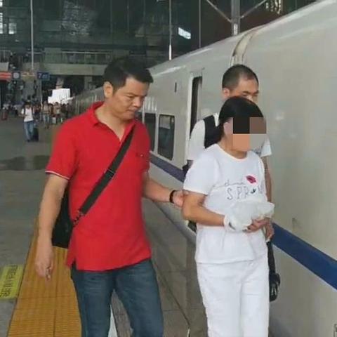 厦门居住证多久换证？