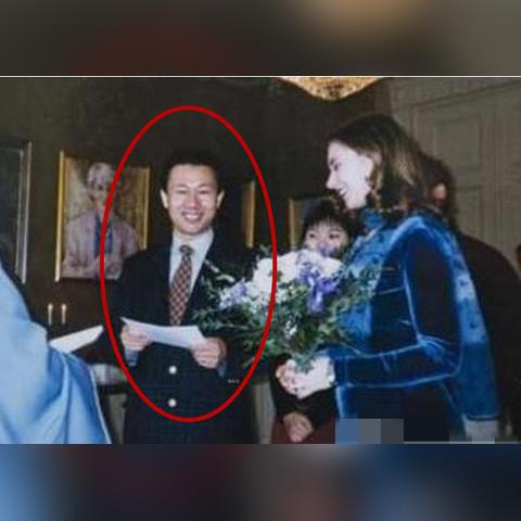 王健林做什么发家的的长尾关键词是什么