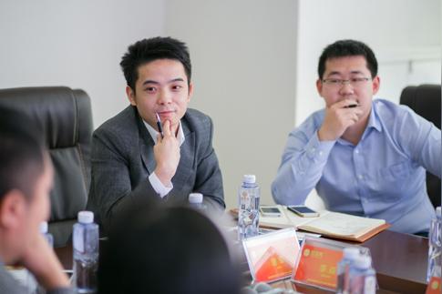 他三本毕业，花200万请史玉柱吃饭，获融资18亿，现面临牢狱之灾