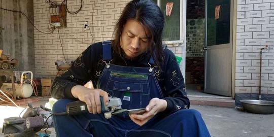 董明珠36岁才起步，快手耿哥30岁从废材变红人，中年危机只是幻象