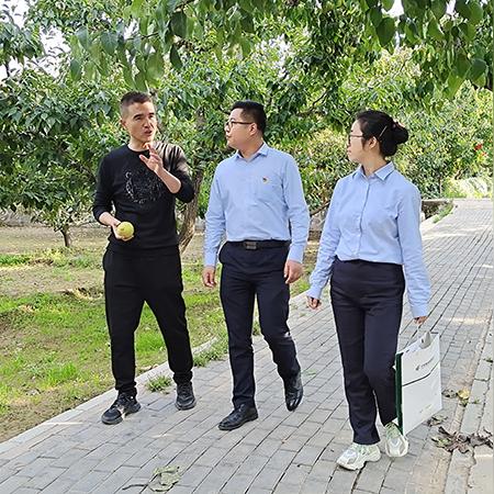 请问专家甘肃省兰州新区市场监督局强制要求商户办信贷合法吗？