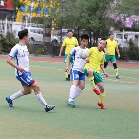 哈尔滨必吃的店推荐相关长尾关键词有哪些