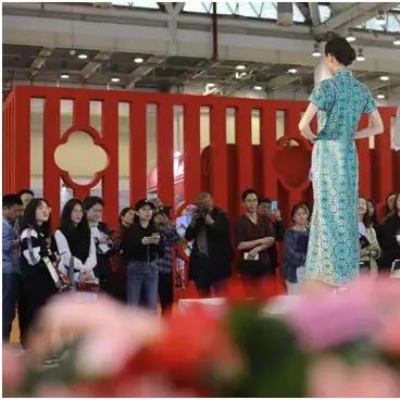 苏州昆山常熟服装批发市场在哪里的长尾关键词有哪些